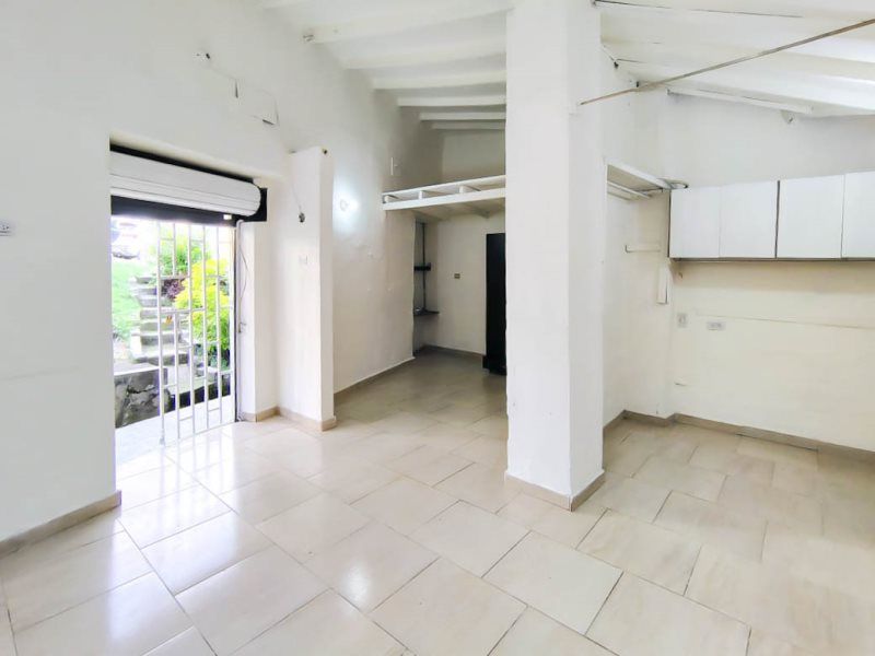 Apartaestudio en arriendo Antioquia Medellín La Mansion 70 m2 Habitaciones 1 Baños 1 Garajes 0 Precio $800000