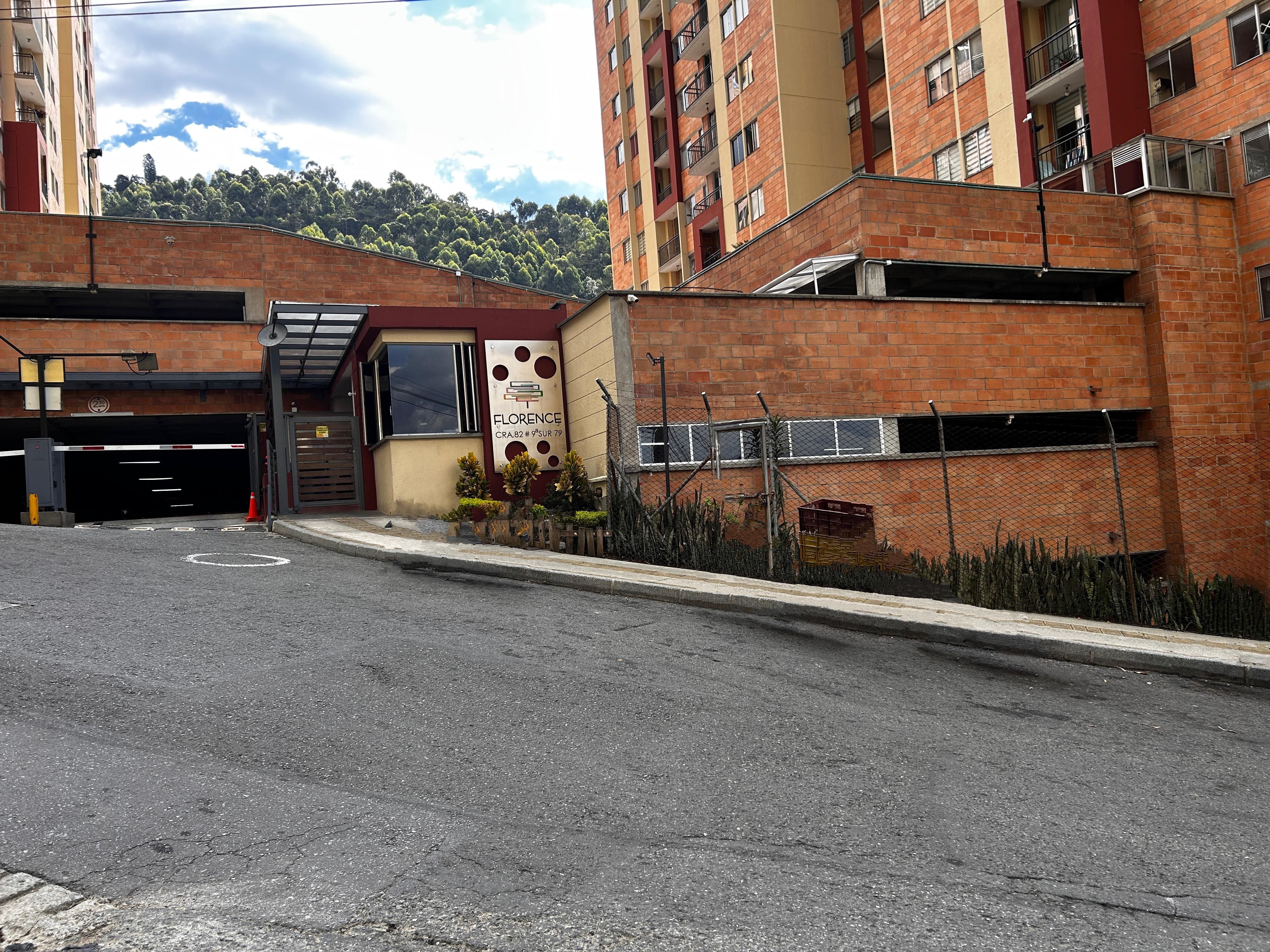 Apartamento en venta Antioquia Medellín La Hondonada 58 m2 Habitaciones 3 Baños 2 Garajes 1 Precio $350000000