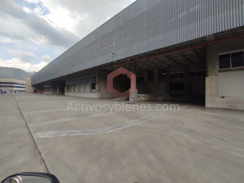 Bodega en arriendo Antioquia La Estrella La Tablaza 6478 m2 Habitaciones 0 Baños 15 Garajes 39 Precio $207300000