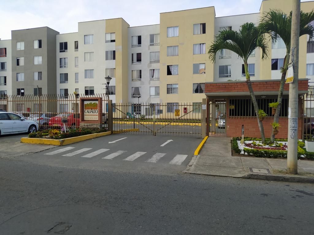 Apartamento en arriendo Valle Del Cauca Cali Lili 53 m2 Habitaciones 3 Baños 2 Garajes 0 Precio $1100000