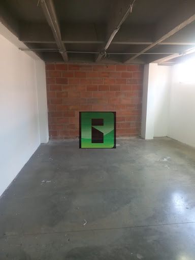 Local en arriendo Antioquia Medellín Guayaquil 40 m2 Habitaciones 0 Baños 0 Garajes 0 Precio $2700000