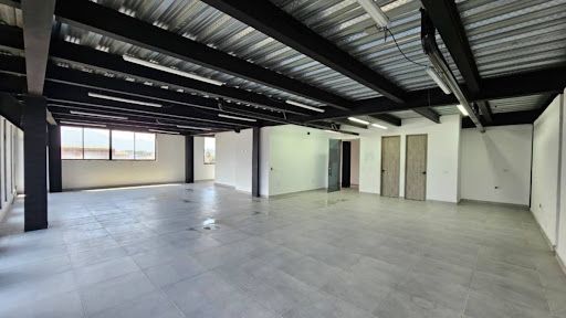 Bodega en arriendo Antioquia Medellín Tenche 120 m2 Habitaciones 0 Baños 2 Garajes 0 Precio $10500000