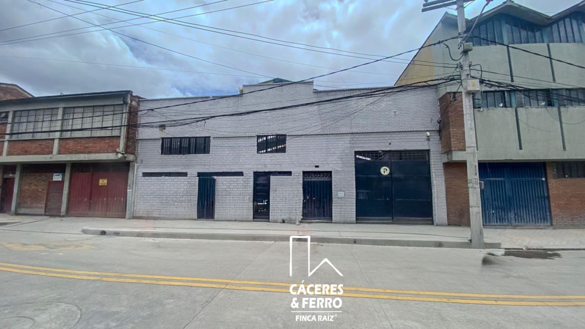 Bodega en arriendo Cundinamarca Bogotá Los Ejidos 300 m2 Habitaciones 0 Baños 2 Garajes 0 Precio $10000000
