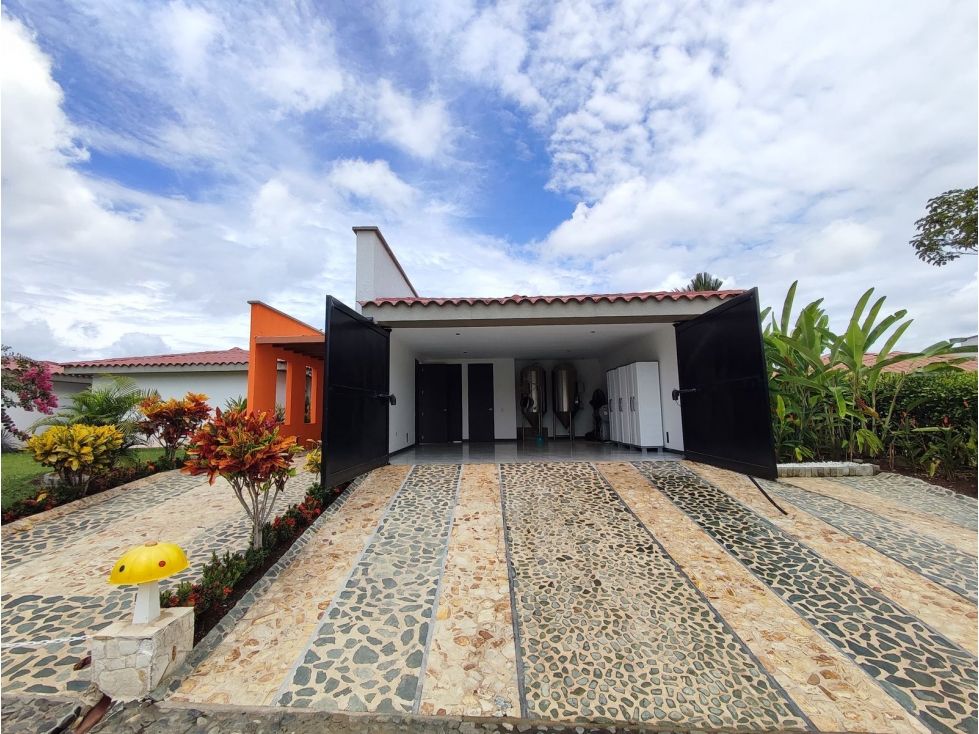 Casa Campestre en venta Risaralda Pereira San Jose 687 m2 Habitaciones 8 Baños 8 Garajes 2 Precio $3800000000