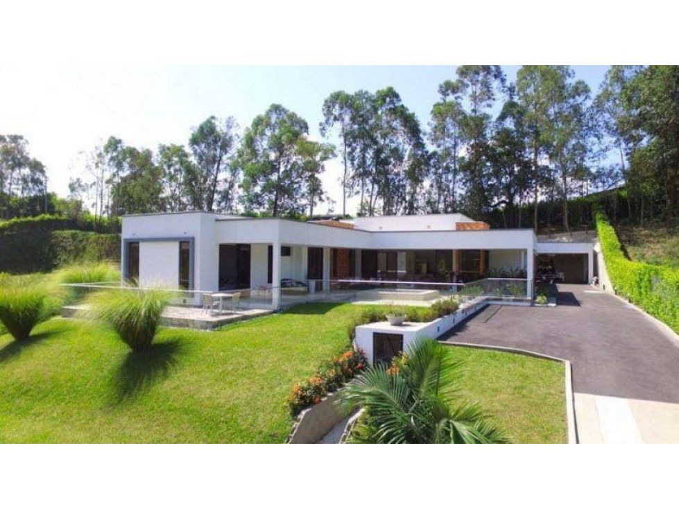 Casa Campestre en venta Risaralda Pereira Pereira 390 m2 Habitaciones 3 Baños 3 Garajes 7 Precio $1550000000