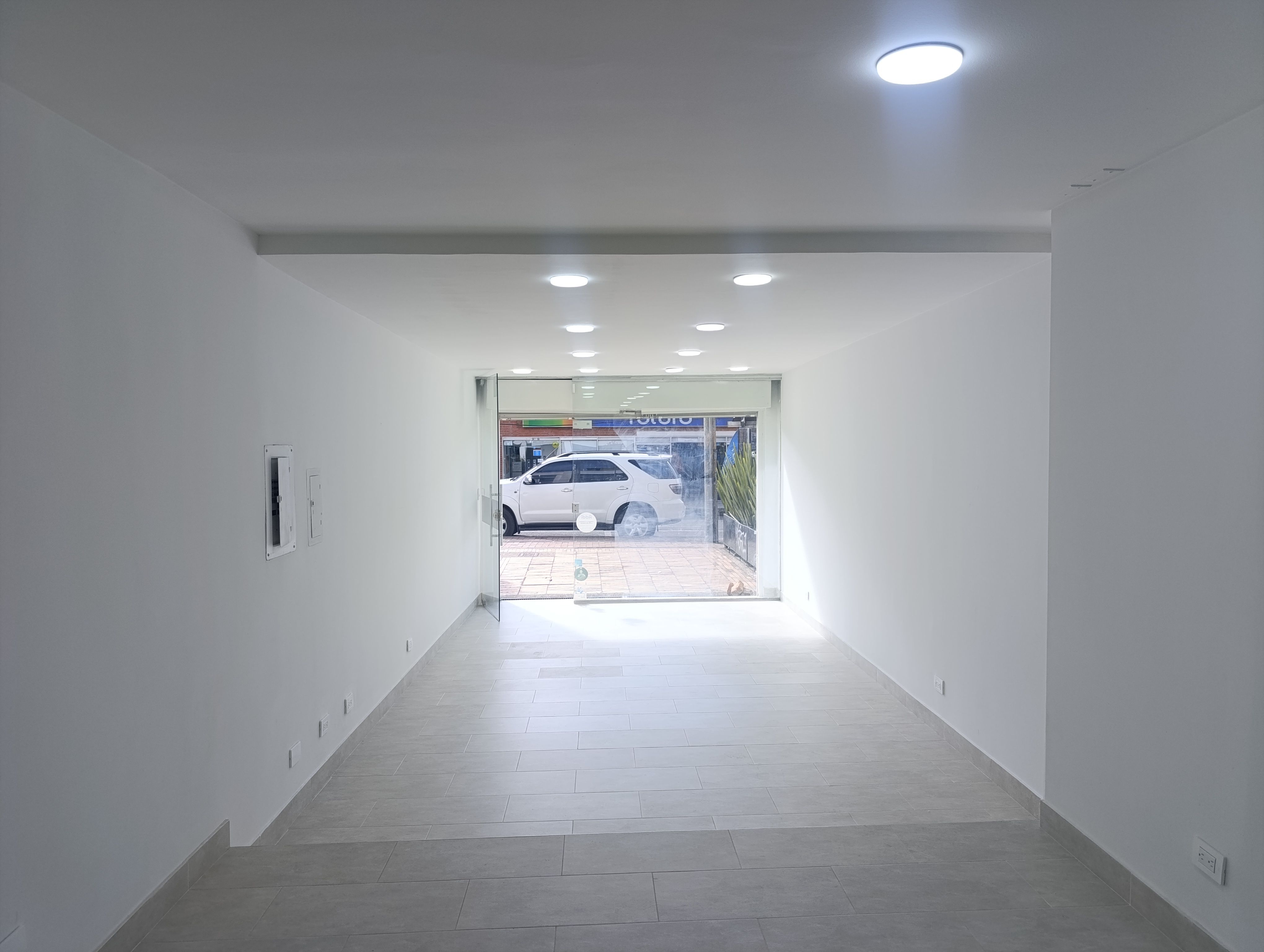 Local en arriendo Cundinamarca Bogotá La Primavera 45 m2 Habitaciones 0 Baños 1 Garajes 0 Precio $4100000