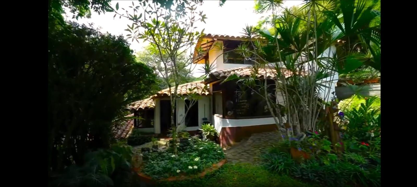 Finca en venta Valle Del Cauca Cali Cali 440 m2 Habitaciones 7 Baños 5 Garajes 5 Precio $1500000000