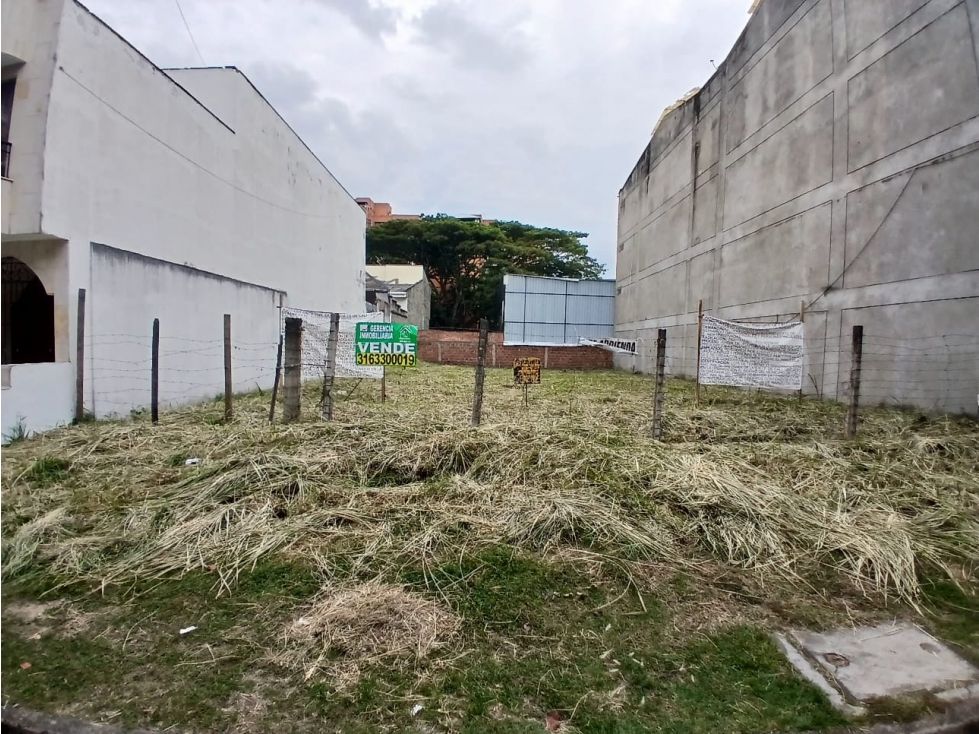 Lote en venta Valle Del Cauca Cali El Ingenio 244 m2 Habitaciones 0 Baños 0 Garajes 0 Precio $490928000