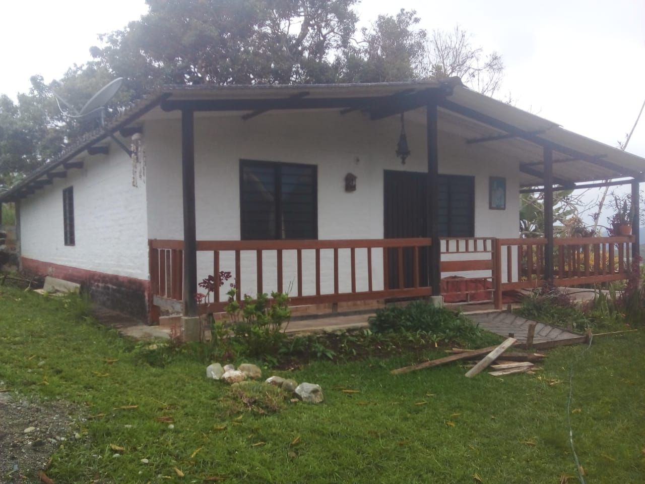 Finca en venta Valle Del Cauca Cali Cali 120 m2 Habitaciones 3 Baños 1 Garajes 2 Precio $186000000