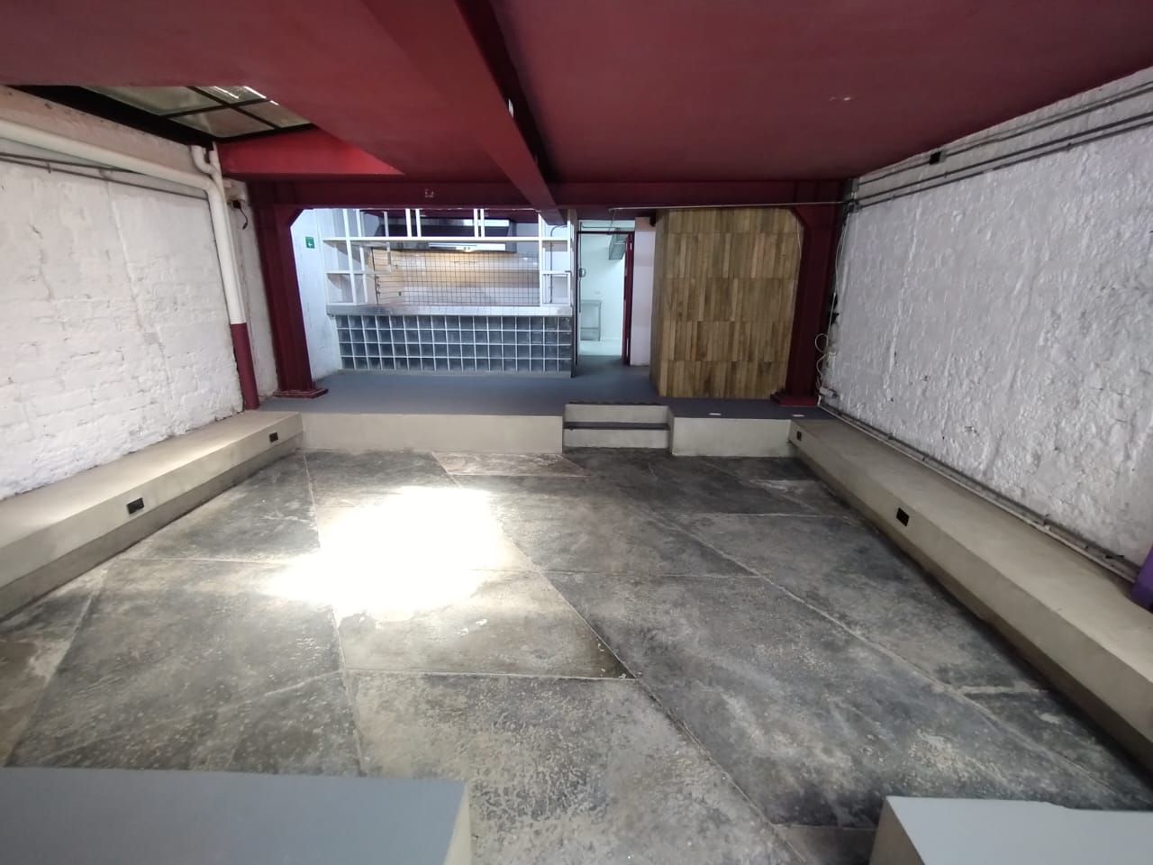 Local Comercial en arriendo Antioquia Envigado Jardines 159 m2 Habitaciones 5 Baños 3 Garajes 0 Precio $13500000