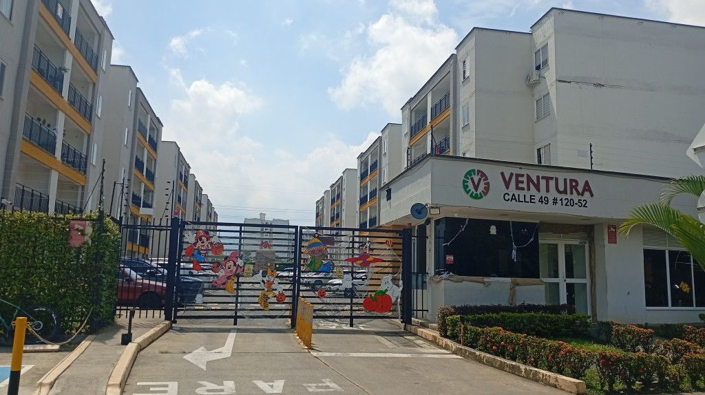 Apartamento en arriendo Valle Del Cauca Cali Conjunto Residencial Aguaclara 55 m2 Habitaciones 2 Baños 2 Garajes 0 Precio $1200000