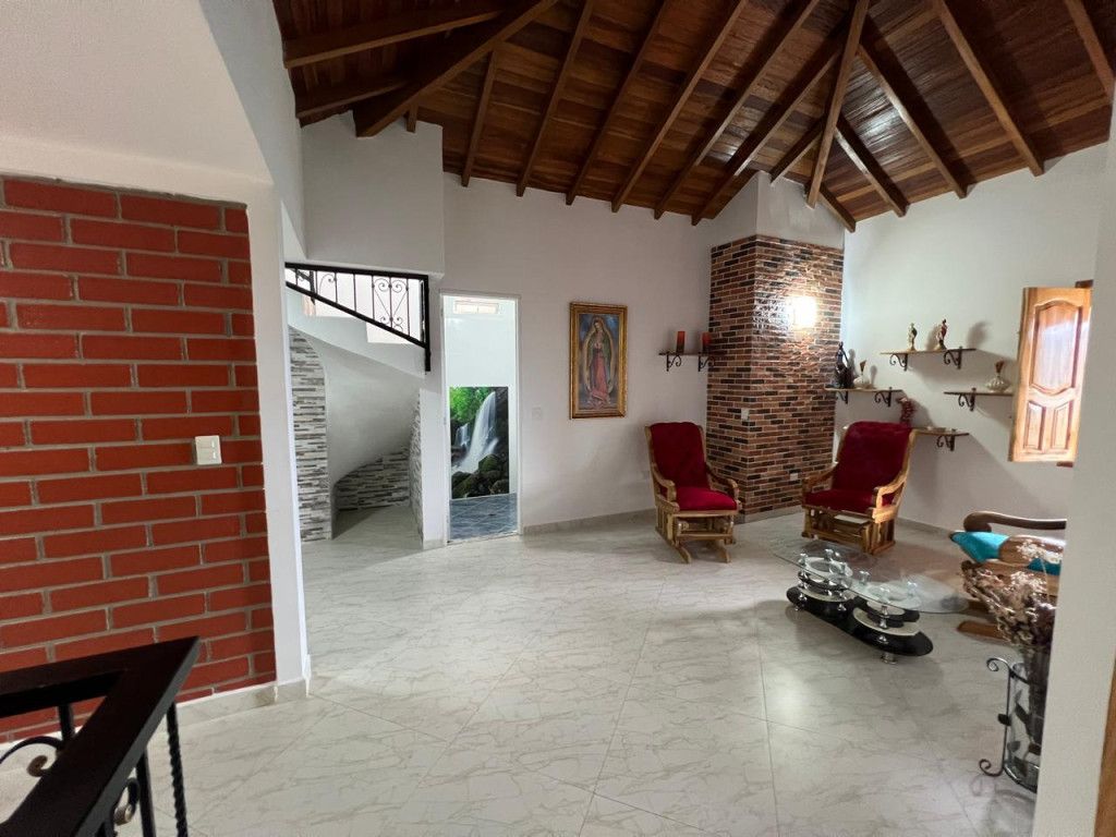 Finca en venta Antioquia Medellín Las Playas 2000 m2 Habitaciones 11 Baños 6 Garajes 3 Precio $3600000000