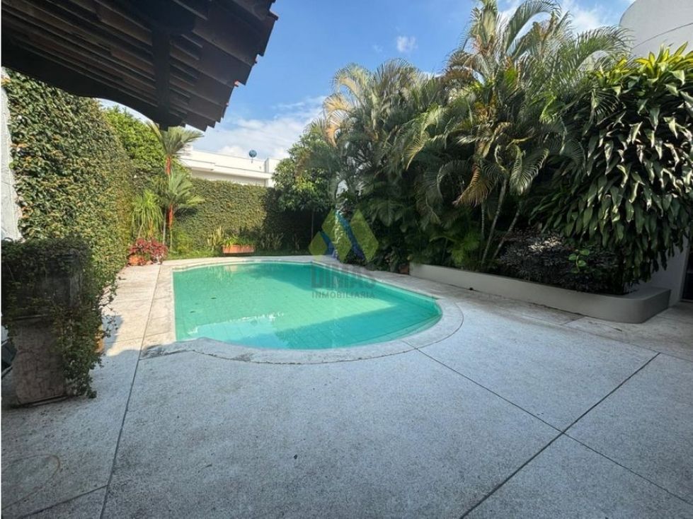 Casa en venta Valle Del Cauca Cali El Ingenio 490 m2 Habitaciones 5 Baños 6 Garajes 2 Precio $1500000000
