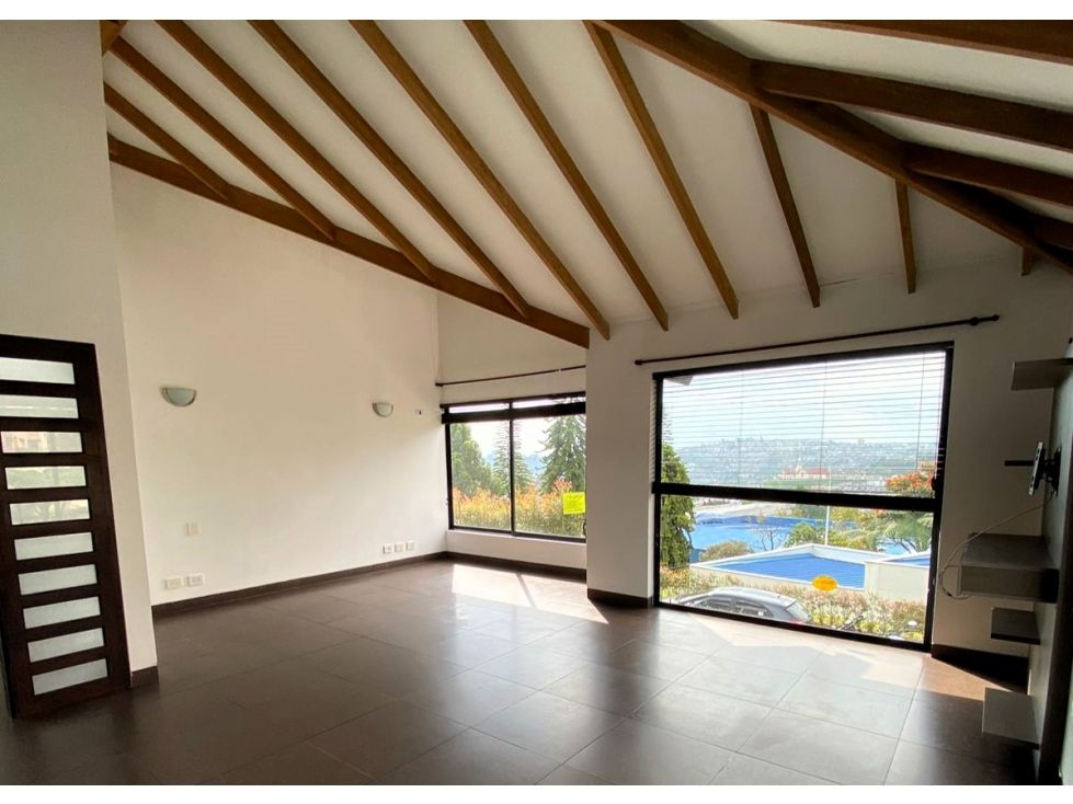 Casa en venta Caldas Manizales Pie De Monte 220 m2 Habitaciones 4 Baños 4 Garajes 2 Precio $1050000000