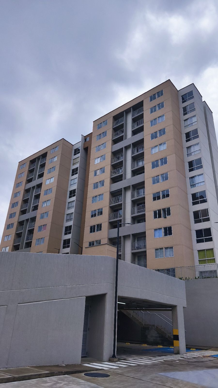 Apartamento en venta Valle Del Cauca Cali Aguacatal 56 m2 Habitaciones 2 Baños 2 Garajes 0 Precio $180000000