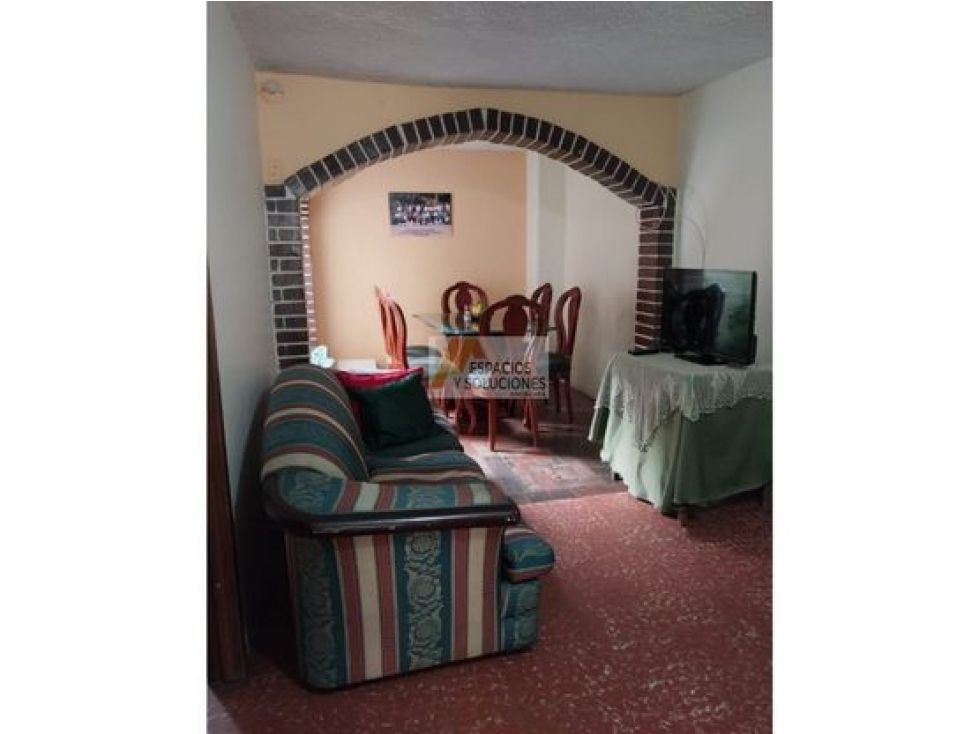 Casa en venta Santander Floridablanca Lagos Ii 140 m2 Habitaciones 5 Baños 2 Garajes 0 Precio $300000000