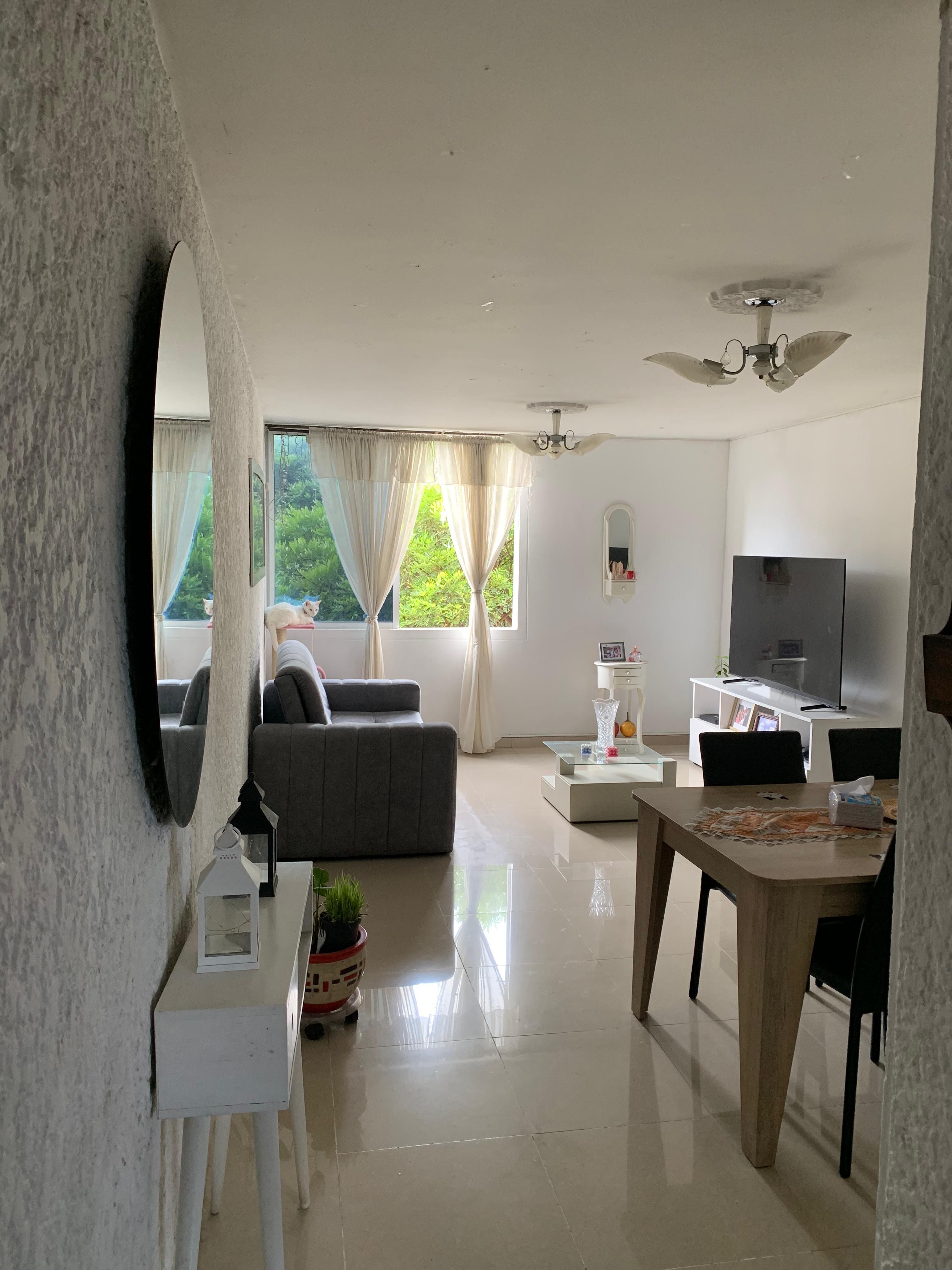 Apartamento en venta Valle Del Cauca Cali Ciudad Los Álamos 80 m2 Habitaciones 3 Baños 2 Garajes 1 Precio $214000000