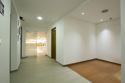 Oficina en arriendo Cundinamarca Bogotá La Porciuncula 101 m2 Habitaciones 0 Baños 0 Garajes 2 Precio $7410000