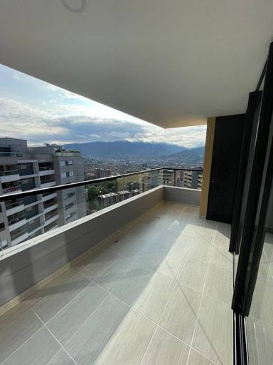 Apartamento en arriendo Antioquia Envigado El Esmeraldal 96 m2 Habitaciones 2 Baños 2 Garajes 1 Precio $5500000