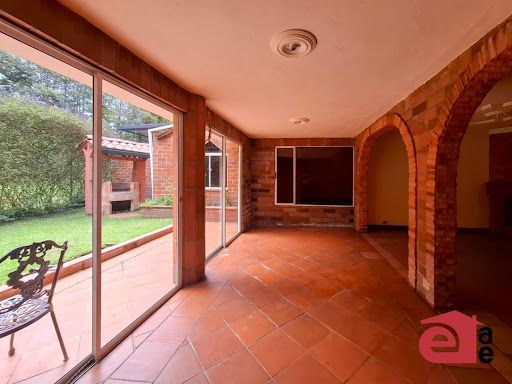 Casa en arriendo Antioquia Rionegro El Porvenir 560 m2 Habitaciones 3 Baños 3 Garajes 3 Precio $4800000