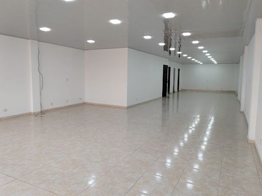 Oficina en arriendo Cundinamarca Bogotá El Real 135 m2 Habitaciones 0 Baños 1 Garajes 0 Precio $1900000