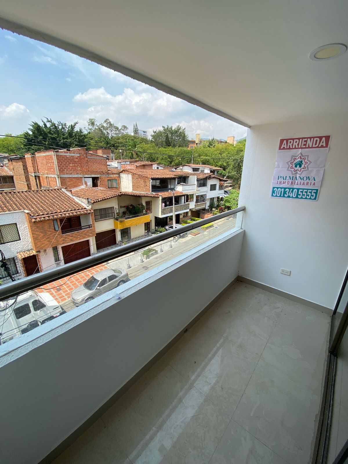 Apartamento en arriendo Antioquia Medellín Miravalle 70 m2 Habitaciones 3 Baños 2 Garajes 1 Precio $3000000