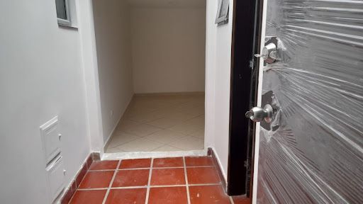 Oficina en arriendo Cundinamarca Bogotá Santa Ana Occidental 12 m2 Habitaciones 0 Baños 1 Garajes 0 Precio $1200000