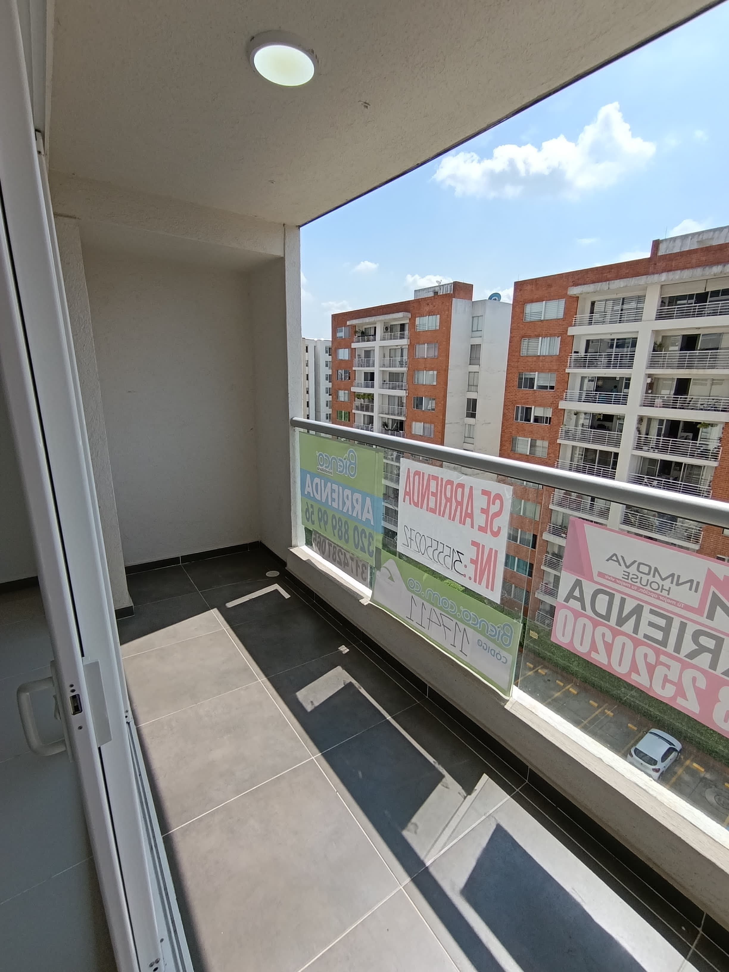 Apartamento en venta Valle Del Cauca Cali Lili 90 m2 Habitaciones 2 Baños 2 Garajes 1 Precio $600000000