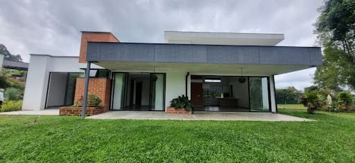 Casa en arriendo Risaralda Pereira Guaduales De Canaan 180 m2 Habitaciones 3 Baños 3 Garajes 1 Precio $4500000