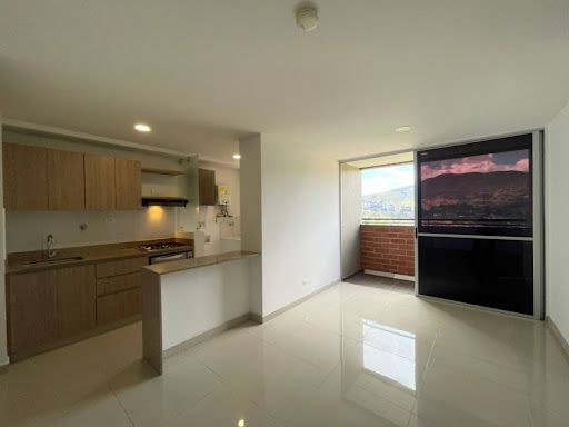Apartamento en arriendo Antioquia Itagüí Ditaires 65 m2 Habitaciones 3 Baños 2 Garajes 1 Precio $2600000
