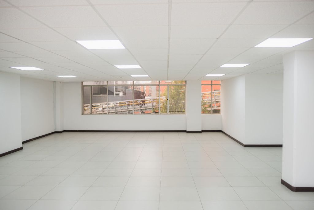 Oficina en arriendo Cundinamarca Bogotá La Castellana 230 m2 Habitaciones 0 Baños 2 Garajes 5 Precio $18240581