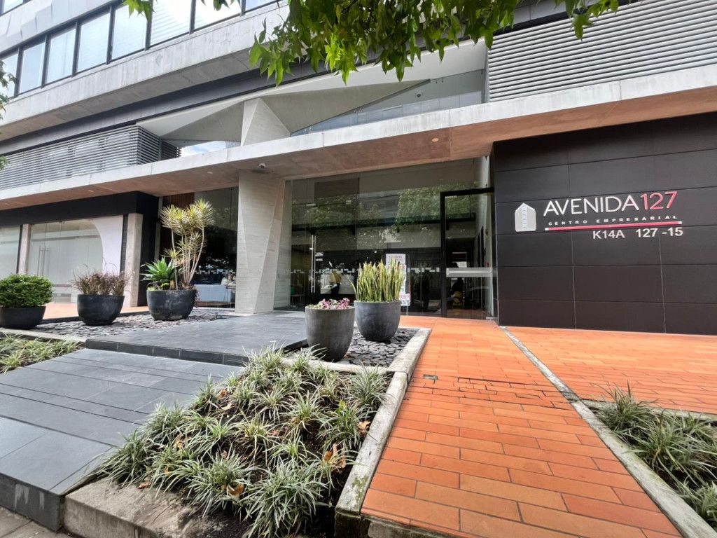 Oficina en arriendo Cundinamarca Bogotá La Carolina 53 m2 Habitaciones 0 Baños 0 Garajes 1 Precio $4800000