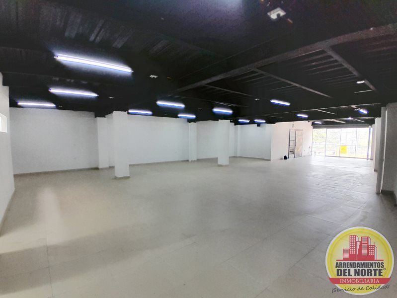 Local en arriendo Antioquia Copacabana Copacabana 213 m2 Habitaciones 0 Baños 2 Garajes 0 Precio $3500000
