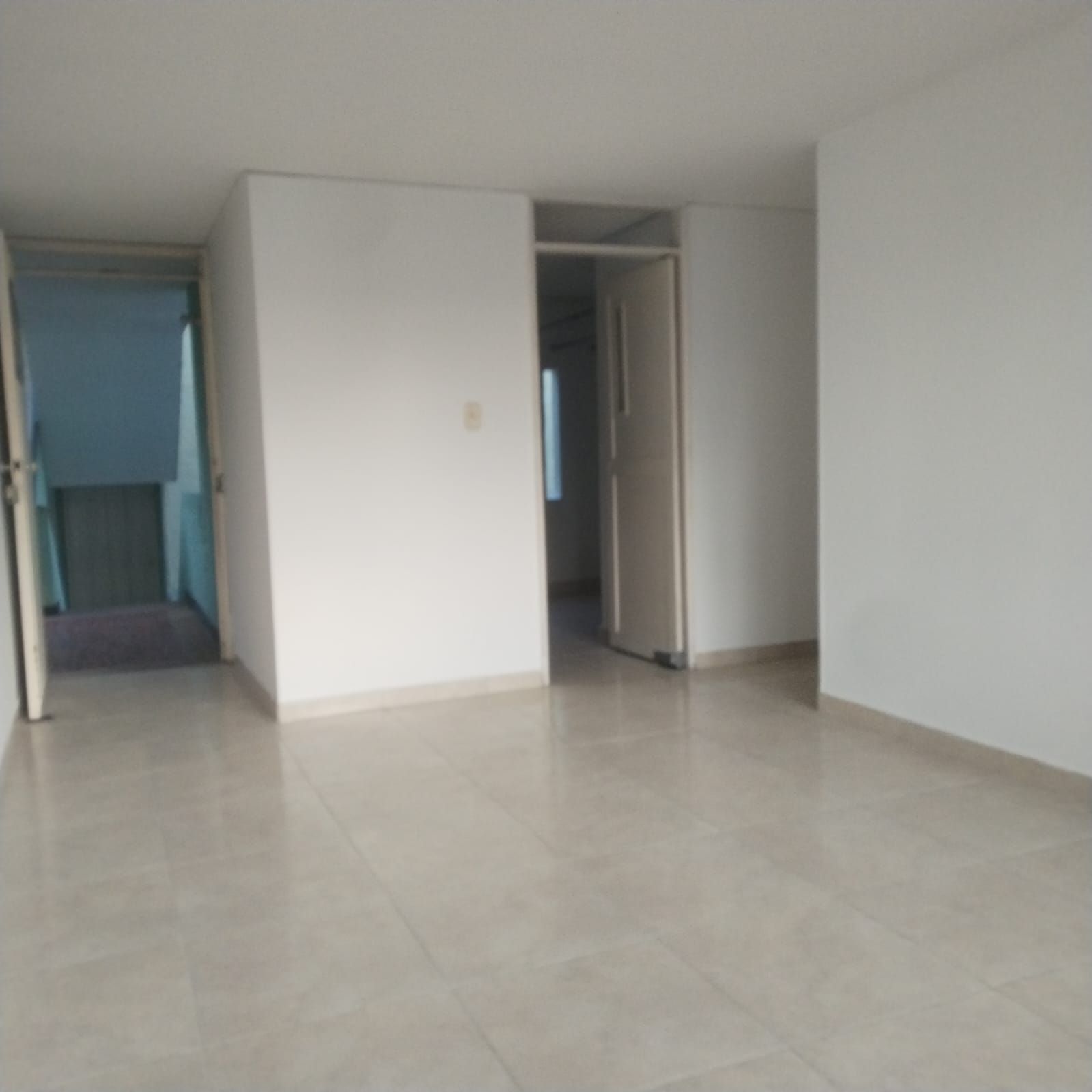 Apartamento en arriendo Santander Floridablanca Conjunto El Bosque Sector B 68 m2 Habitaciones 3 Baños 1 Garajes 0 Precio $1445000