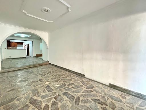 Casa en arriendo Antioquia Medellín Cristo Rey 110 m2 Habitaciones 4 Baños 2 Garajes 1 Precio $3500000