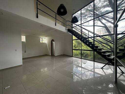 Local en arriendo Antioquia Medellín Los Naranjos 105 m2 Habitaciones 0 Baños 2 Garajes 0 Precio $7200000