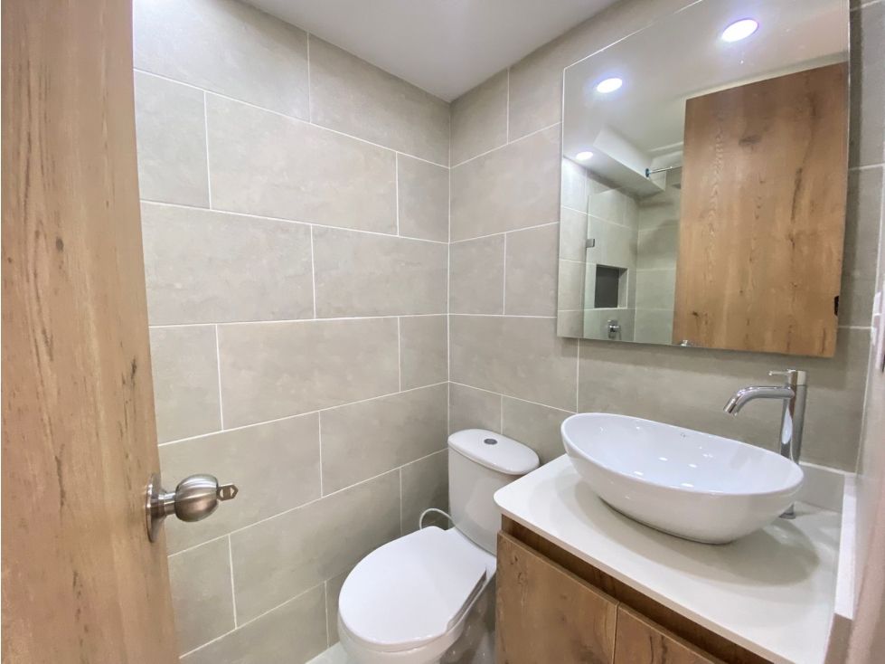 Apartamento en arriendo Antioquia Rionegro San Antonio 60 m2 Habitaciones 2 Baños 2 Garajes 2 Precio $1600000