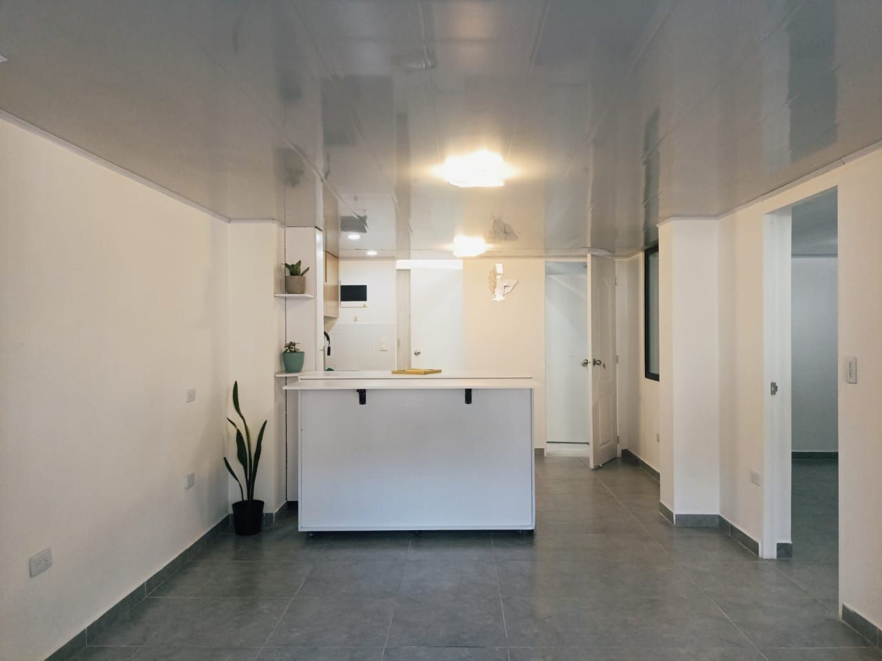 Apartamento en arriendo Antioquia Medellín La Gloria 70 m2 Habitaciones 2 Baños 2 Garajes 0 Precio $2900000