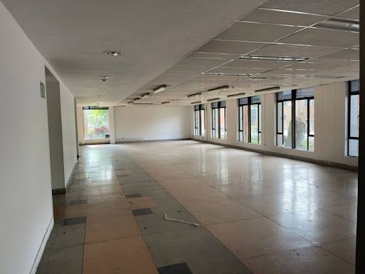 Bodega en arriendo Antioquia Itagüí La Gloria 2511 m2 Habitaciones 0 Baños 4 Garajes 0 Precio $86704908