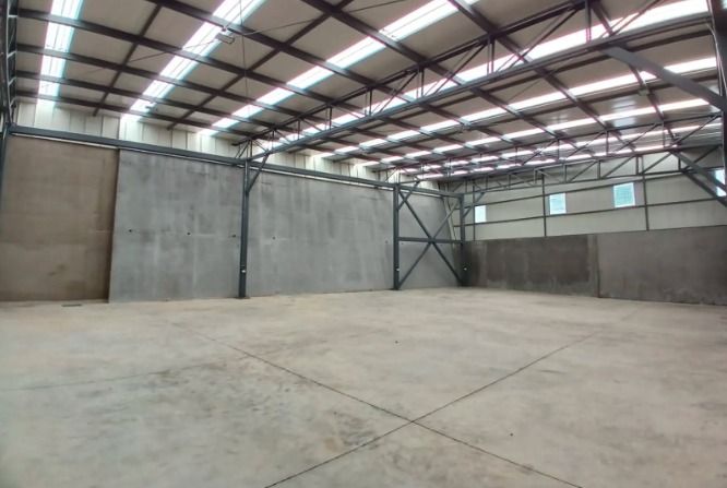 Bodega en arriendo Risaralda Pereira Sector Parque La Libertad 530 m2 Habitaciones 0 Baños 2 Garajes 1 Precio $13500000