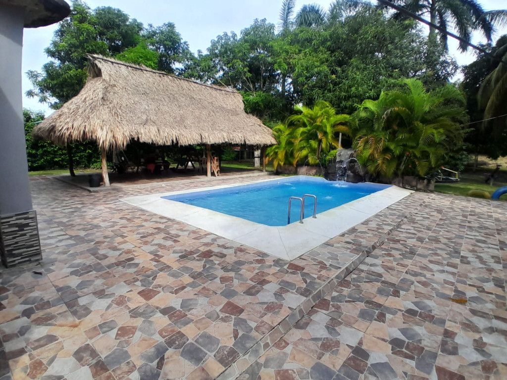Finca en venta Atlántico Sabanagrande La Calandra 5000 m2 Habitaciones 5 Baños 1 Garajes 1 Precio $950000000