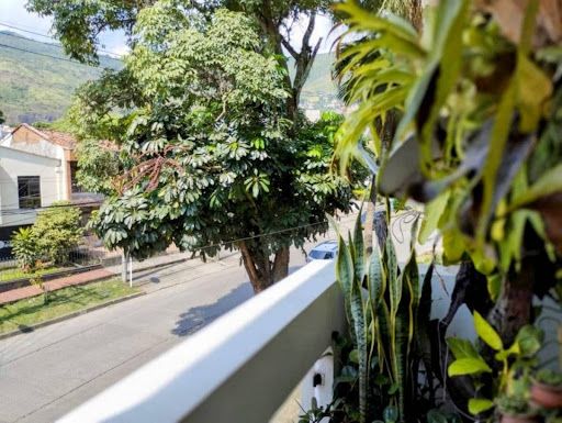 Apartamento en venta Valle Del Cauca Cali El Bosque 128 m2 Habitaciones 2 Baños 3 Garajes 2 Precio $395000000