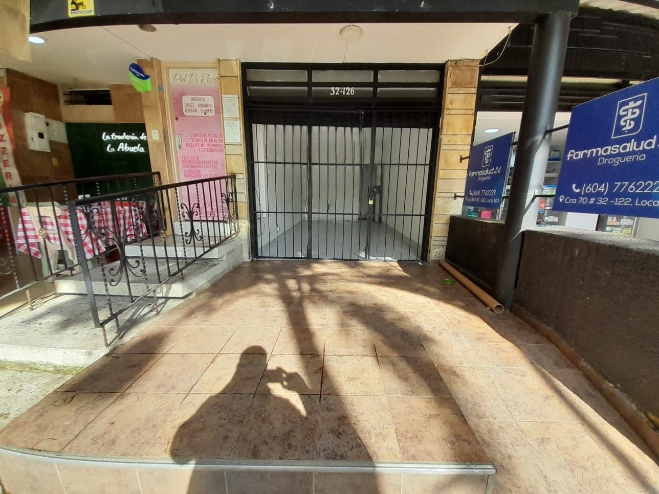 Local en arriendo Antioquia Medellín Rosales 36 m2 Habitaciones 0 Baños 1 Garajes 0 Precio $2000000