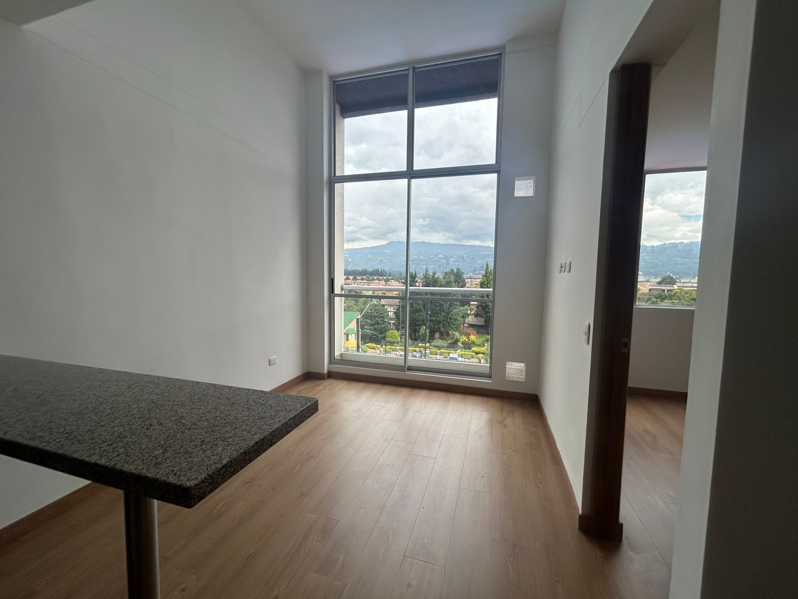 Apartamento en arriendo Cundinamarca Chía Delicias Sur 37 m2 Habitaciones 1 Baños 1 Garajes 0 Precio $2400000