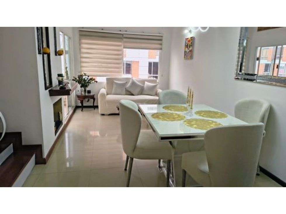 Casa en venta Cundinamarca Bogotá Villa Alsacia 97 m2 Habitaciones 3 Baños 2 Garajes 1 Precio $530000000