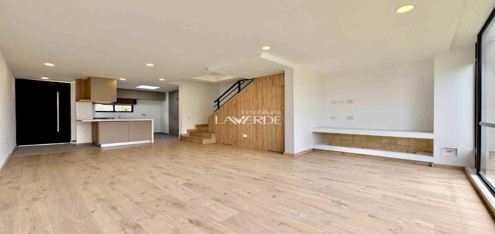 Casa en venta Cundinamarca Chía Cr Camino De La Floresta 114 m2 Habitaciones 3 Baños 3 Garajes 2 Precio $720000000