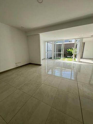 Casa en arriendo Valle Del Cauca Cali Nn 150 m2 Habitaciones 4 Baños 4 Garajes 3 Precio $6500000