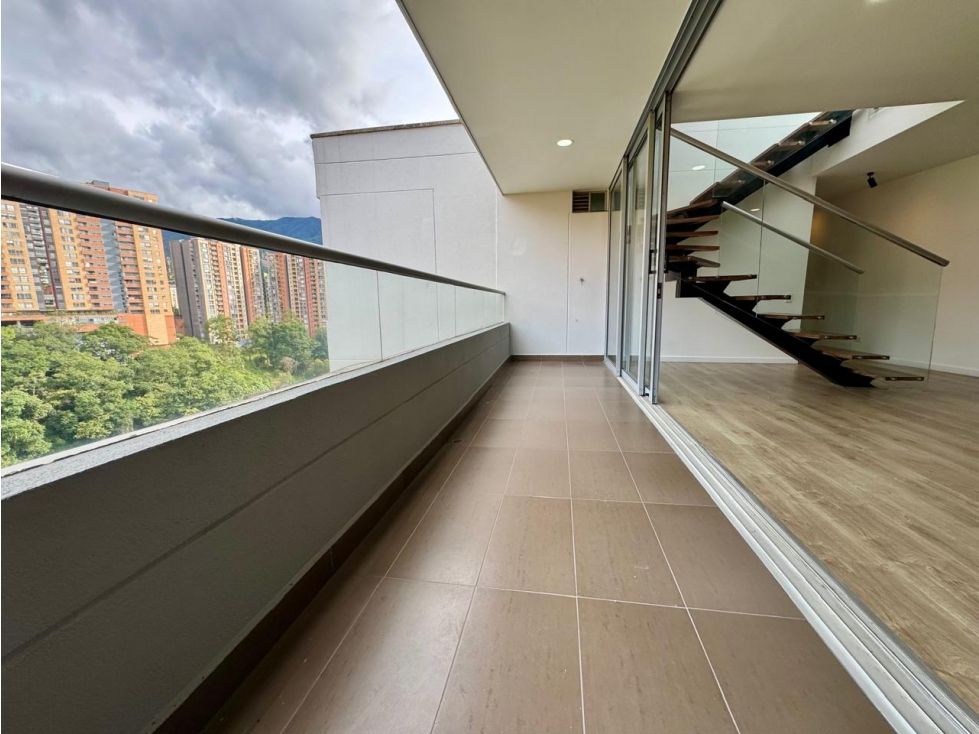 Apartamento en venta Antioquia Envigado Loma De Las Brujas 137 m2 Habitaciones 3 Baños 3 Garajes 2 Precio $1700000000