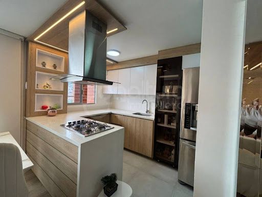 Apartamento en venta Antioquia Medellín Altamira 77 m2 Habitaciones 3 Baños 2 Garajes 1 Precio $700000000