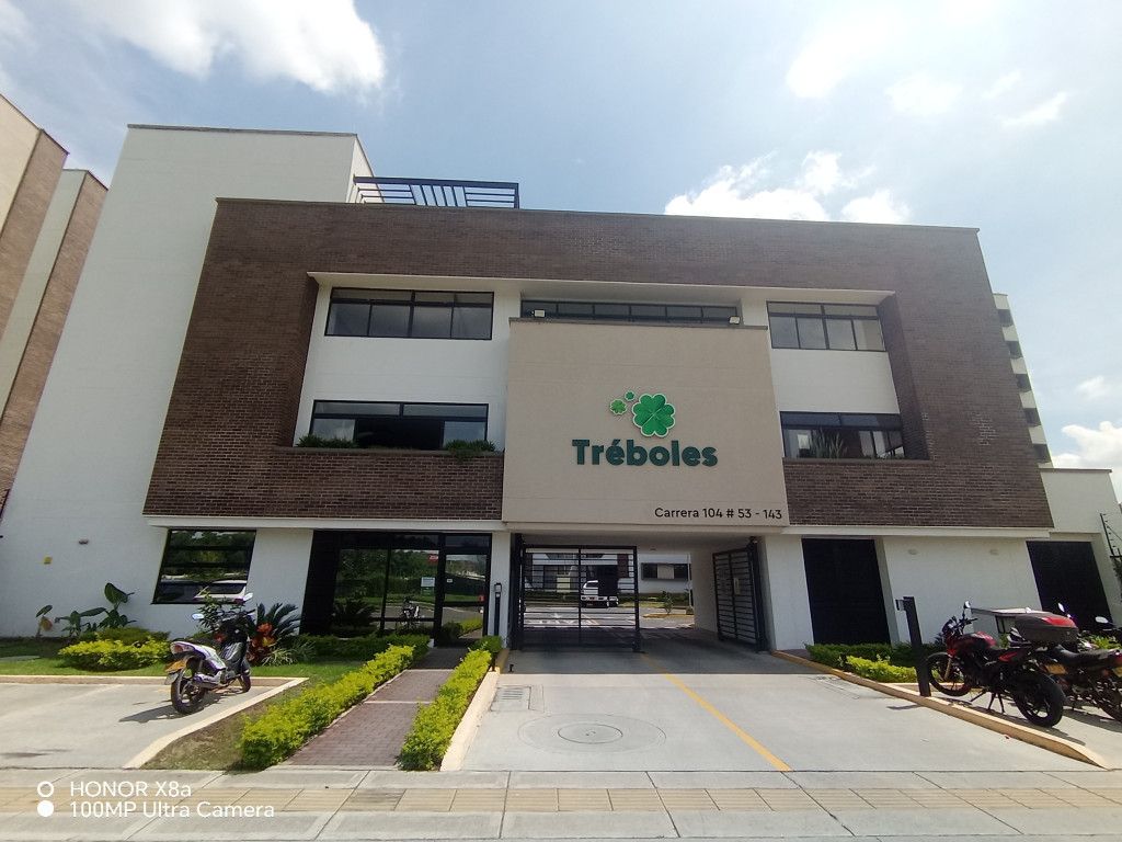 Apartamento en arriendo Valle Del Cauca Cali Alfonso Bonilla Aragón 80 m2 Habitaciones 3 Baños 2 Garajes 1 Precio $2200000